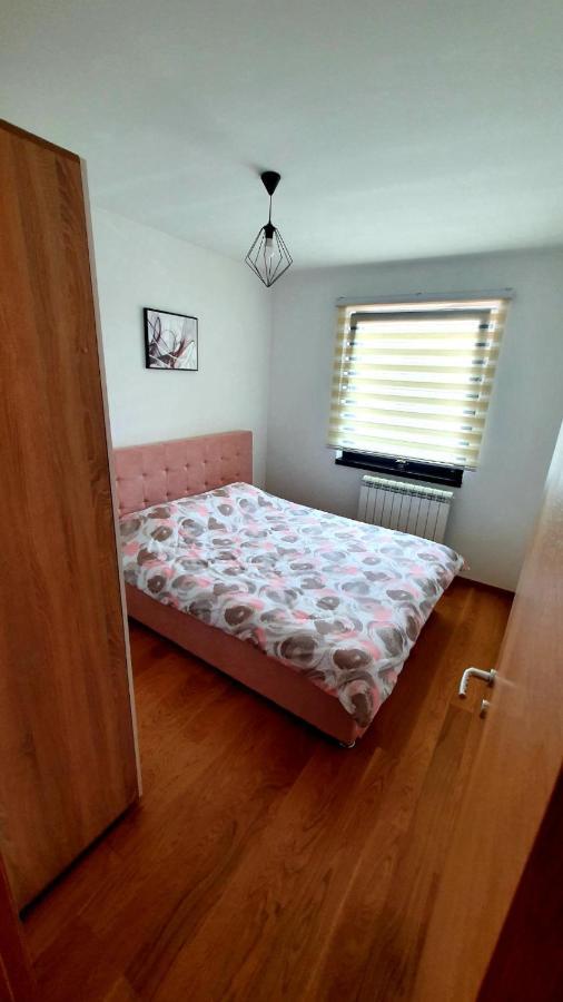 Stan ,istocno Sarajevo 26